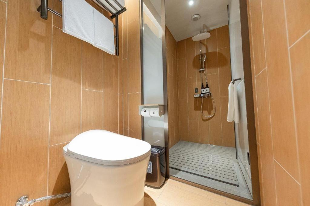 Hotel Ji Daning International